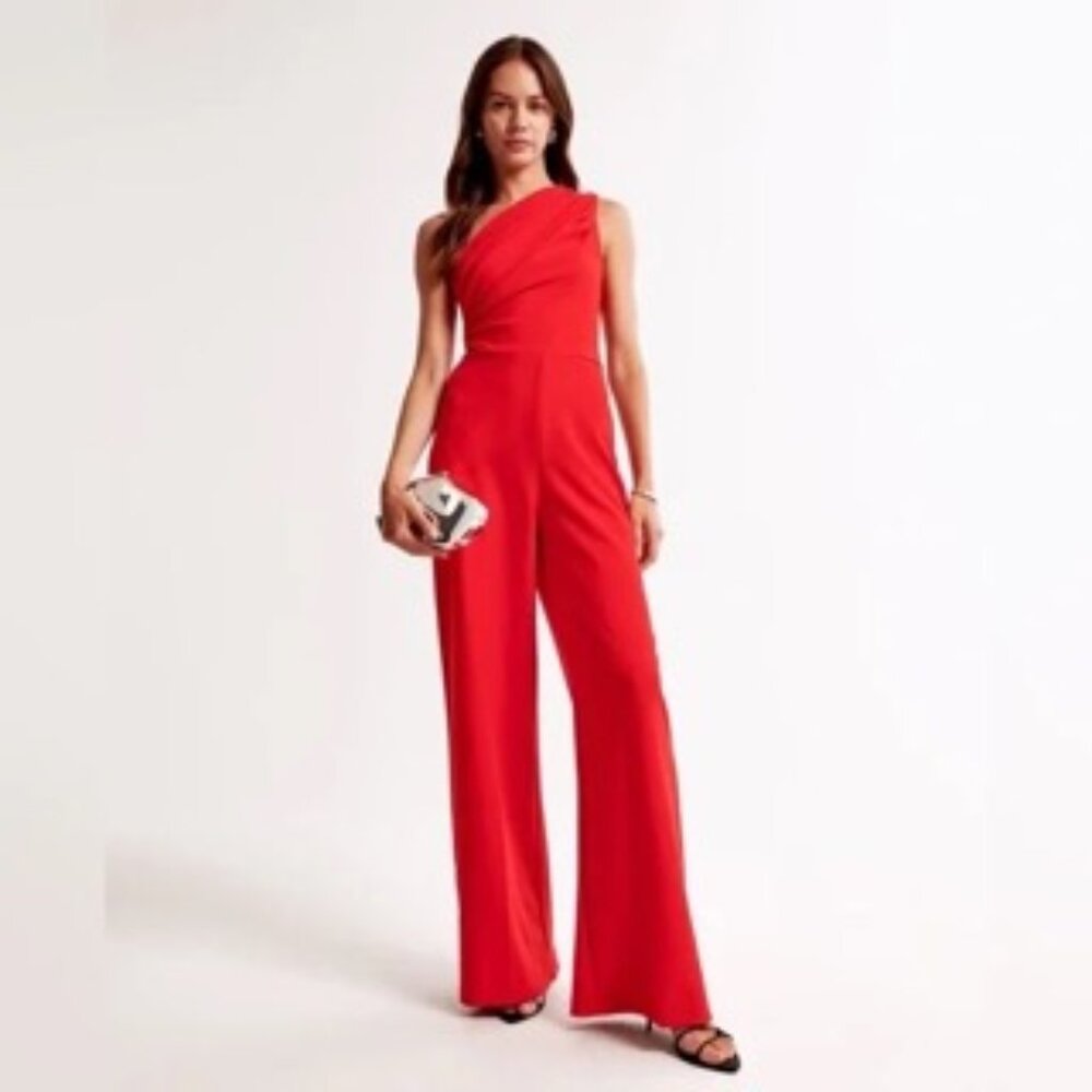 A&F Women's One-Shoulder Crepe Jumpsuit | Red | Small